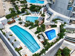 175 SE 25 Rd 2602, Miami FL 33129