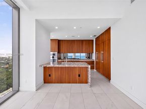 175 SE 25 Rd 2602, Miami FL 33129