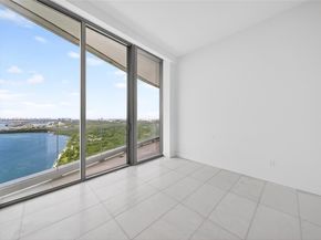 175 SE 25 Rd 2602, Miami FL 33129