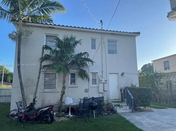 3741 SW 27th Ter, Miami FL 33134