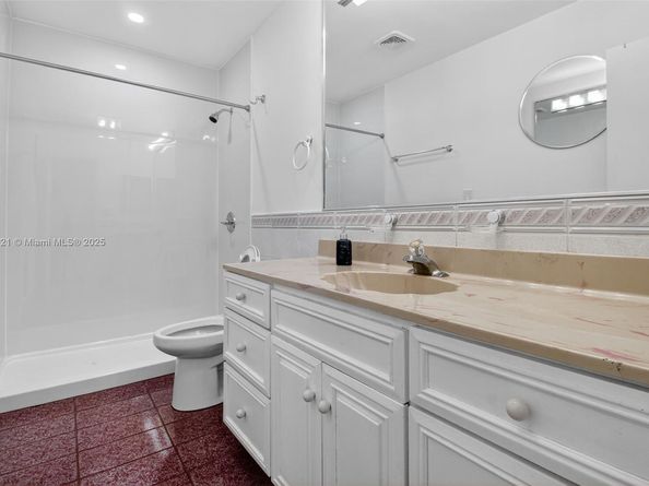 15403 SW 107th Ct, Miami FL 33157