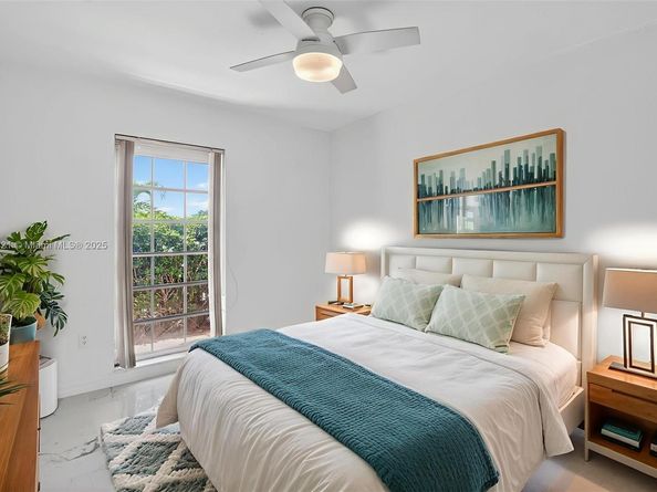 15403 SW 107th Ct, Miami FL 33157