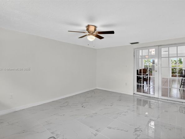 15403 SW 107th Ct, Miami FL 33157