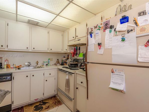 13450 SW 3rd St 306D, Pembroke Pines FL 33027