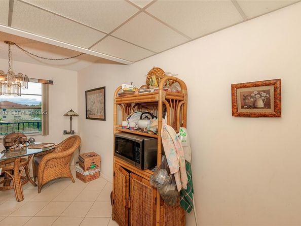 13450 SW 3rd St 306D, Pembroke Pines FL 33027