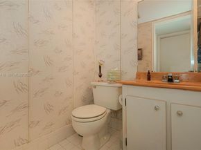 13450 SW 3rd St 306D, Pembroke Pines FL 33027