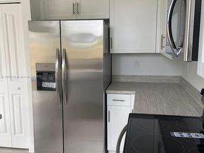 14732 SW 181st Ter 14732, Miami FL 33187