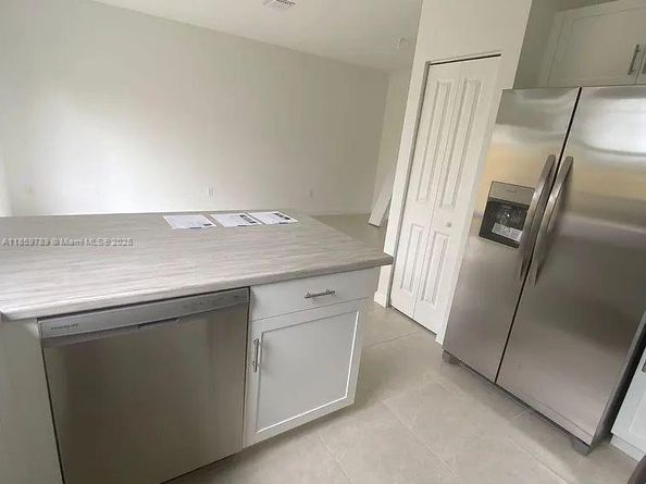 14732 SW 181st Ter 14732, Miami FL 33187