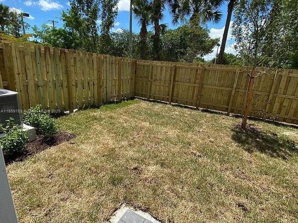 14732 SW 181st Ter 14732, Miami FL 33187