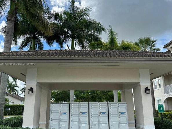 11401 NW 89th St 220, Doral FL 33178