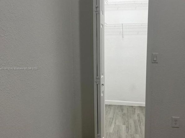 11401 NW 89th St 220, Doral FL 33178