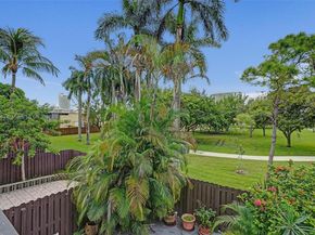 2220 NE 11th St, Hallandale Beach FL 33009