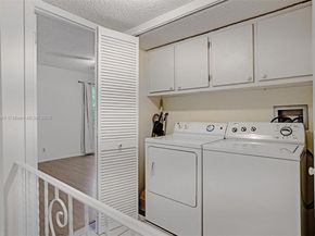 2220 NE 11th St, Hallandale Beach FL 33009