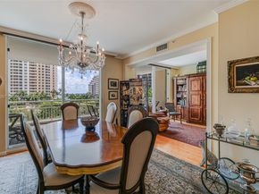 888 Brickell Key Dr 807, Miami FL 33131