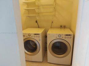 20033 NE 2nd Pl, Miami FL 33179