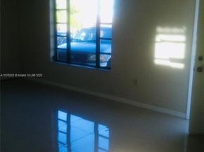 499 E 41st St, Hialeah FL 33013