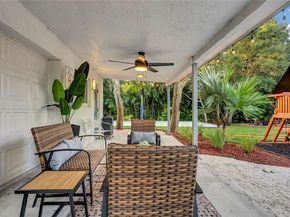 14330 SW 20th St, Davie FL 33325