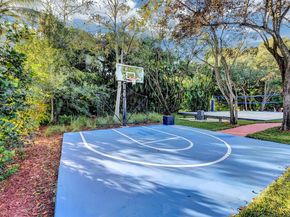 14330 SW 20th St, Davie FL 33325