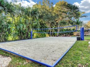 14330 SW 20th St, Davie FL 33325