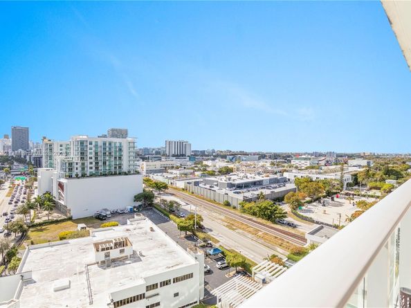 4250 Biscayne Blvd 1418, Miami FL 33137