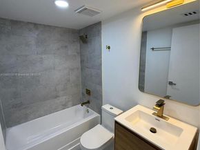 9937 Nob Hill Pl 9937, Sunrise FL 33351
