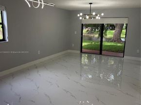 9937 Nob Hill Pl 9937, Sunrise FL 33351