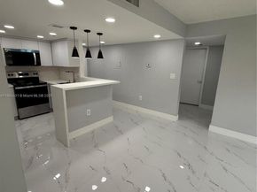9937 Nob Hill Pl 9937, Sunrise FL 33351