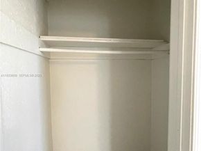 1321 NW 28th St, Miami FL 33142