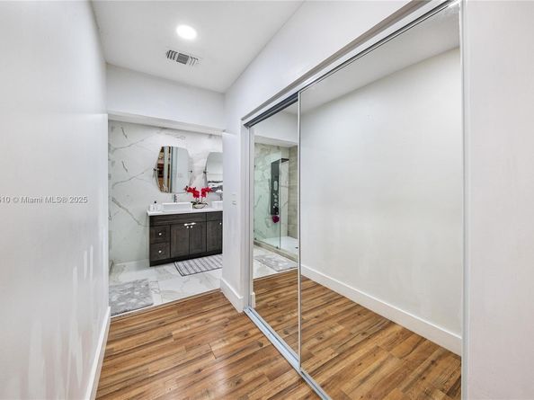 2441 Alcazar Dr, Miramar FL 33023