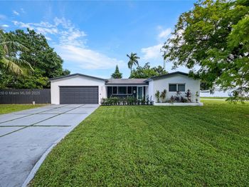 2441 Alcazar Dr
