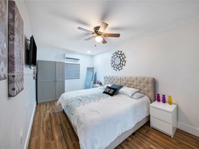 2441 Alcazar Dr, Miramar FL 33023