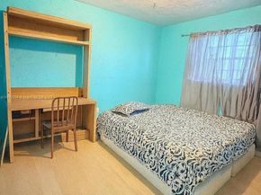 11515 SW 138th Ter, Miami FL 33176