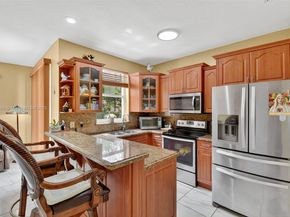 347 NW 153rd Ln, Pembroke Pines FL 33028