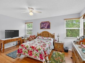 347 NW 153rd Ln, Pembroke Pines FL 33028