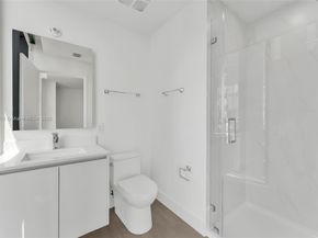 700 NE 24th st 1207, Miami FL 33137