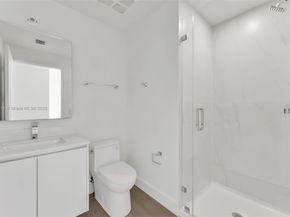 700 NE 24th st 1207, Miami FL 33137