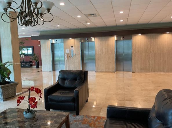 400 Kings Point Dr 623, Sunny Isles Beach FL 33160