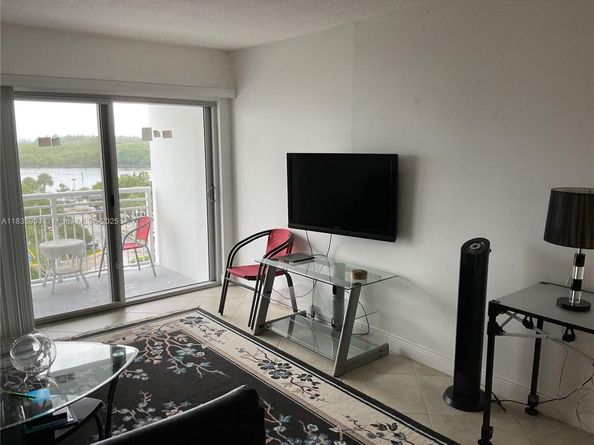 400 Kings Point Dr 623, Sunny Isles Beach FL 33160