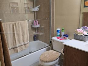 2520 NW 4th St, Boynton Beach FL 33426