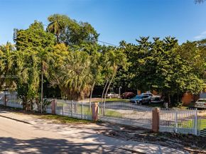 13265 Alexandria Dr, Opa-Locka FL 33054