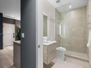 239 SW 9th ST 305, Miami FL 33130