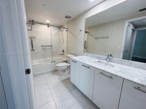 950 Brickell Bay Dr 1905, Miami FL 33131