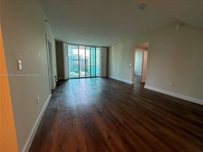 950 Brickell Bay Dr 1905, Miami FL 33131