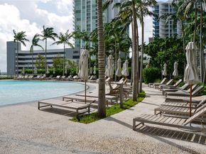 650 NE 32 St 2703, Miami FL 33137