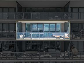 650 NE 32 St 2703, Miami FL 33137