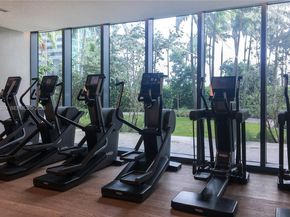 650 NE 32 St 2703, Miami FL 33137