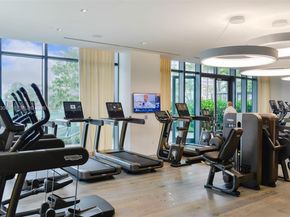 650 NE 32 St 2703, Miami FL 33137