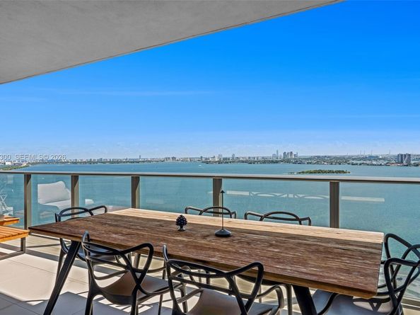 650 NE 32 St 2703, Miami FL 33137