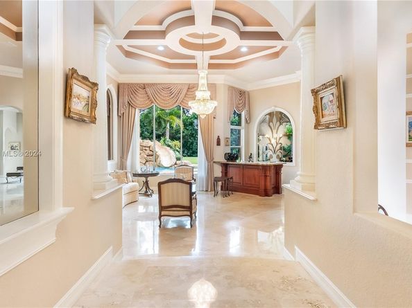 12854 Stonebrook Dr, Davie FL 33330