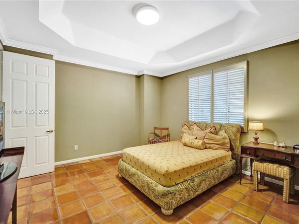 Undisclosed Address #A11857450, Weston FL 33326